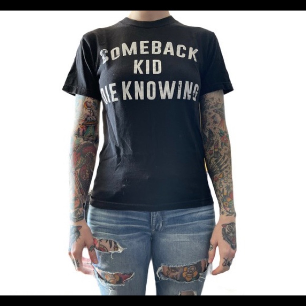 Comeback Kid tee